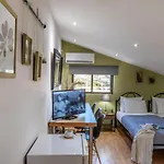 Jo Marinis Bed & Breakfast