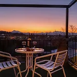 Jo Marinis Bed & Breakfast Corinto